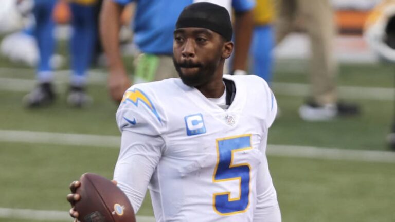 The Chargers’ doctor accidentally punctured Tyrod Taylor’s lung with a needle