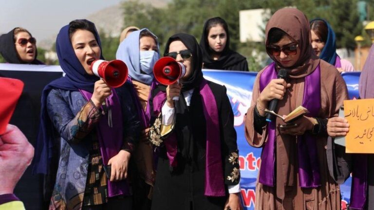 Afghanistan: Taliban break up women’s rights protest in Kabul