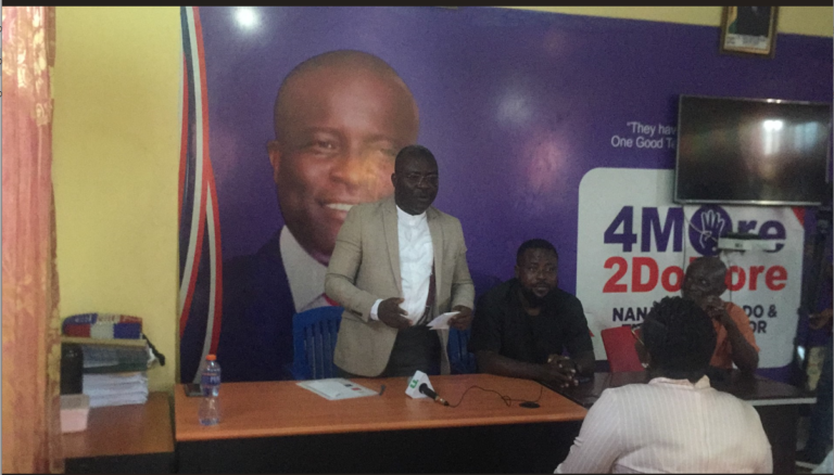 Tema MCE picks nomination form to contest parliamentary primaries.