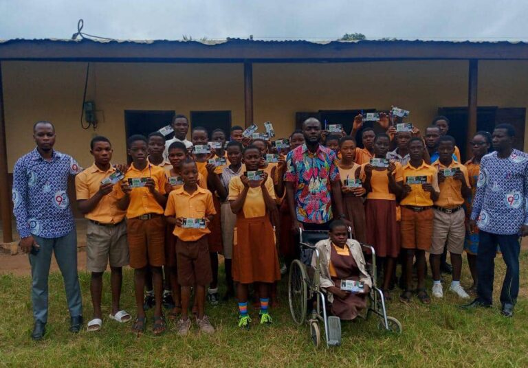 Assembly memeber for Tsiame supports final year BECE candidates.